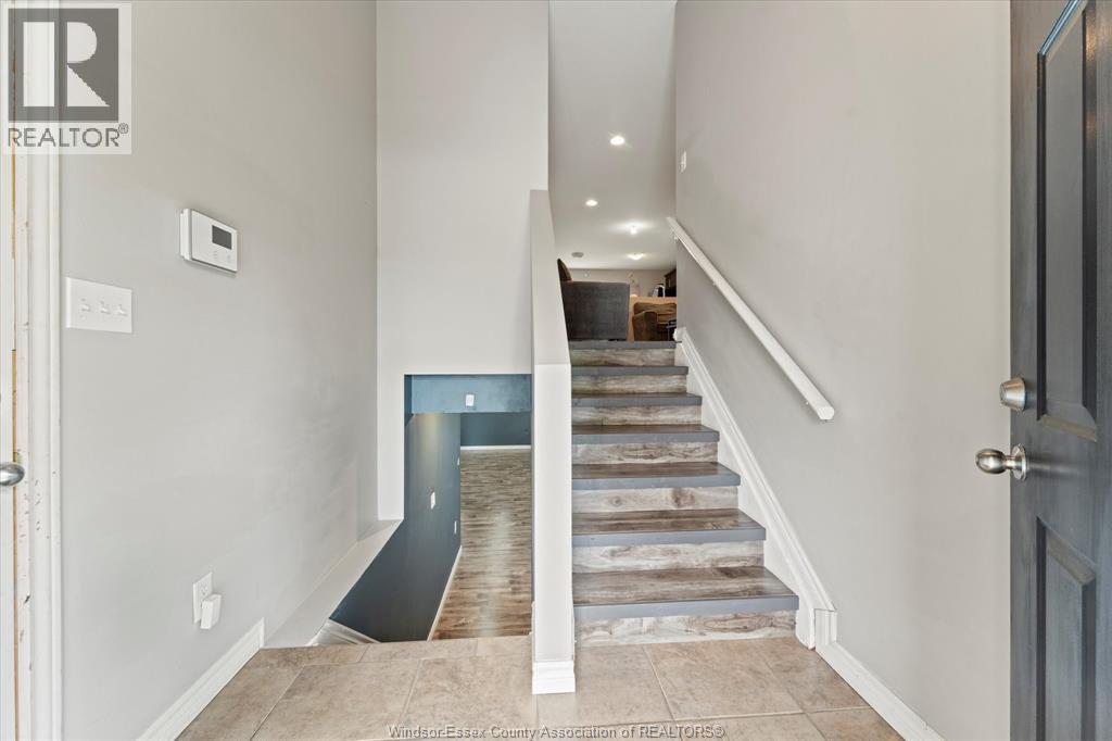 Photo 18 of 1064 Pearson Avenue, Windsor ON