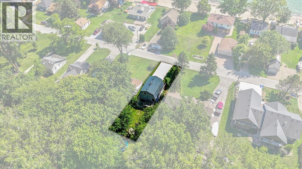 Photo 27 of 374 Lakewood Drive, Amherstburg ON