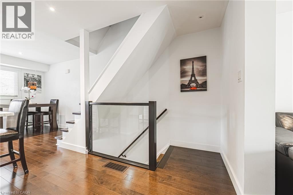 Photo 26 of 1155 Paramount Drive Unit 26, Stoney Creek ON