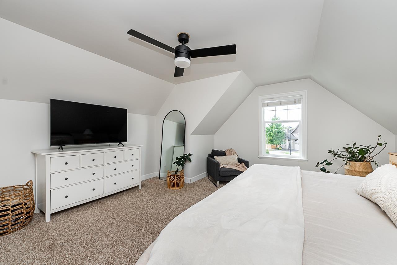 Photo 16 of 7078 179 Street, Surrey BC