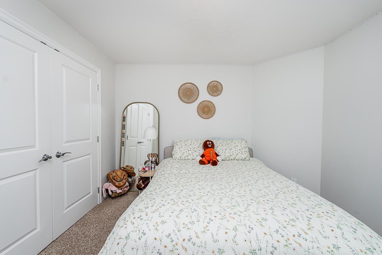 Photo 30 of 7078 179 Street, Surrey BC