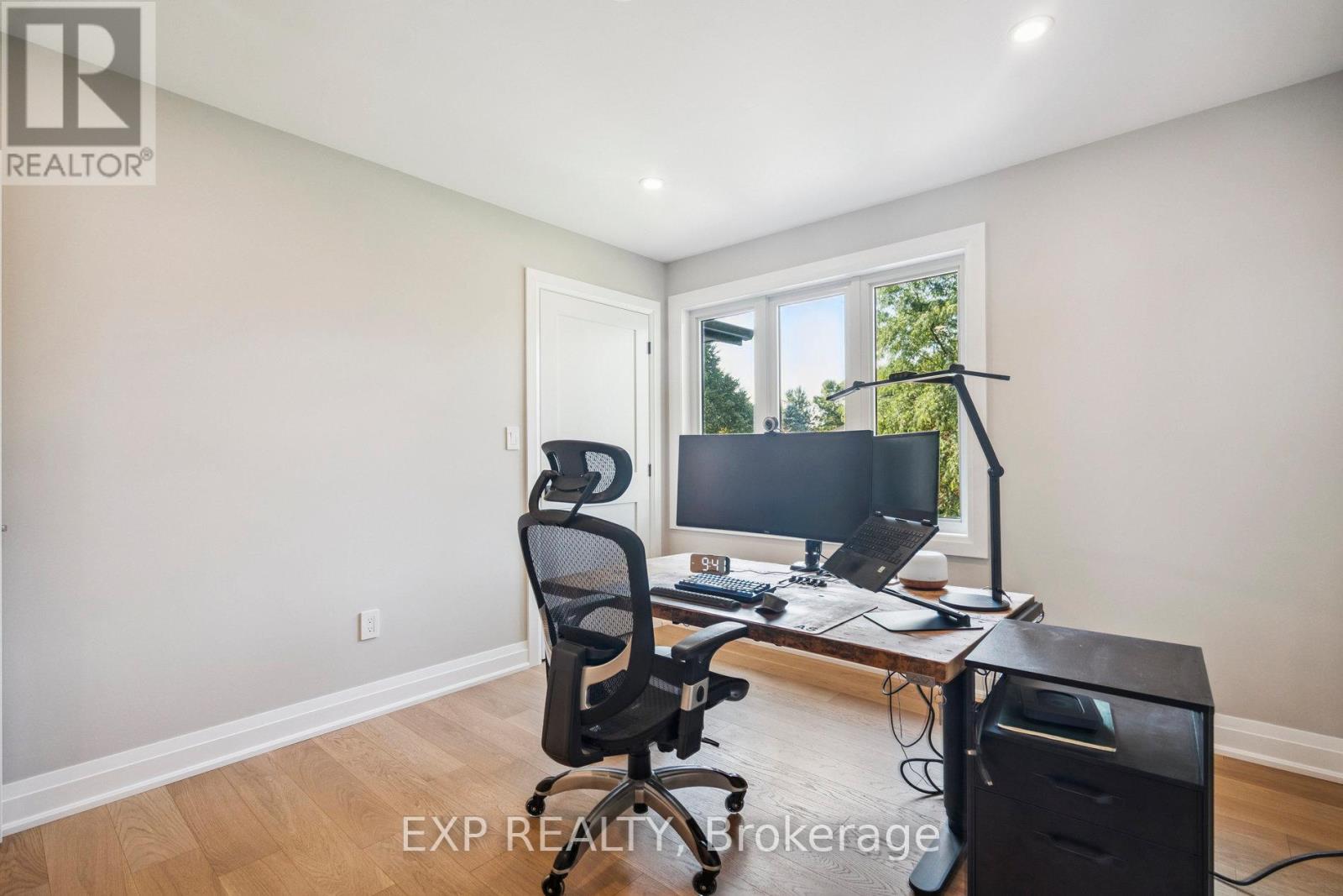 Photo 16 of 29 Kevin Drive, Pelham ON