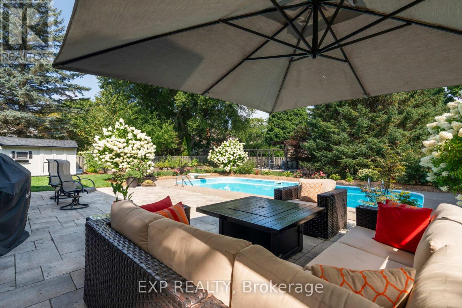 Photo 7 of 29 Kevin Drive, Pelham ON