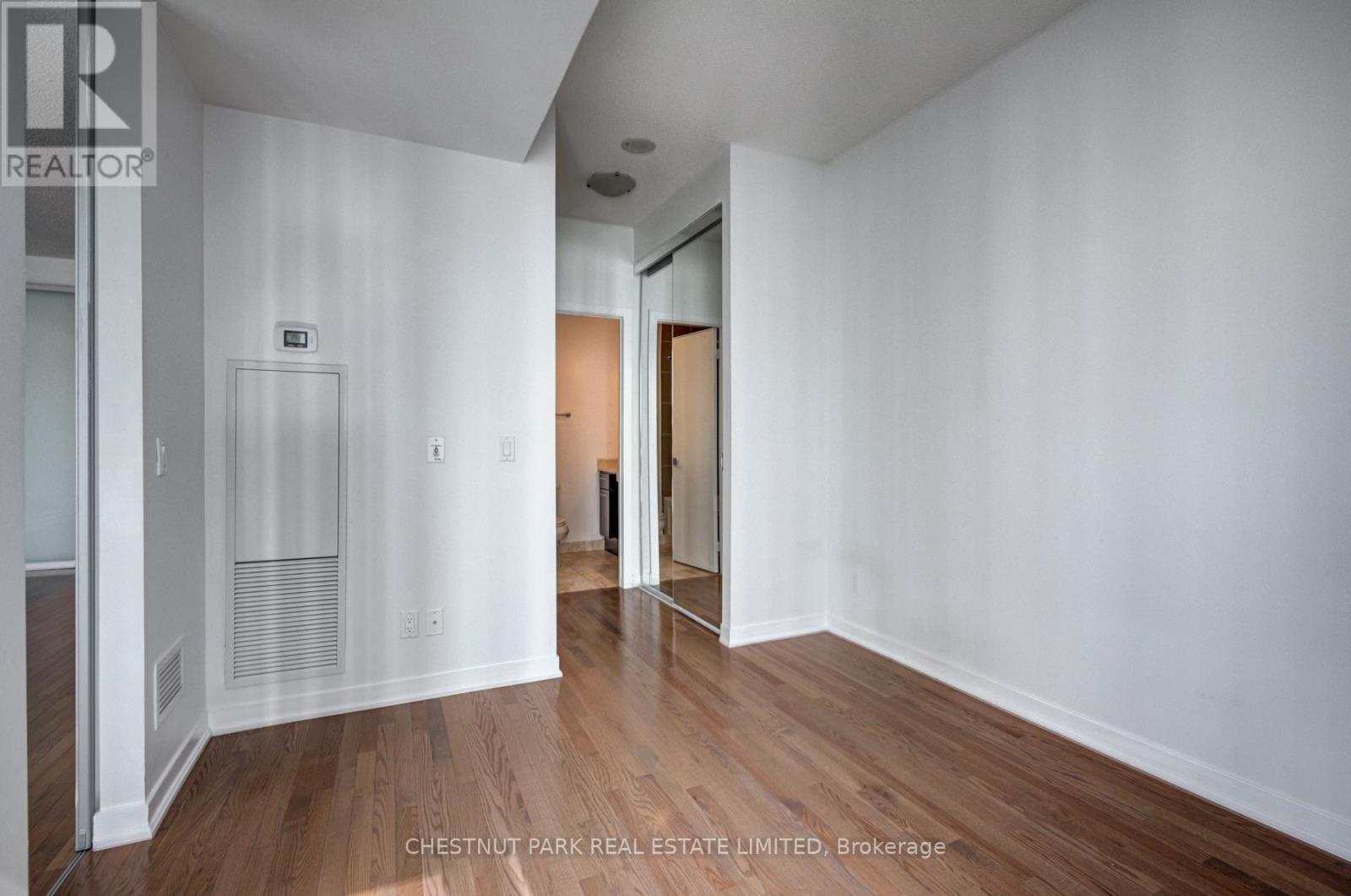 Photo 18 of 1106 770 Bay Street, Toronto ON