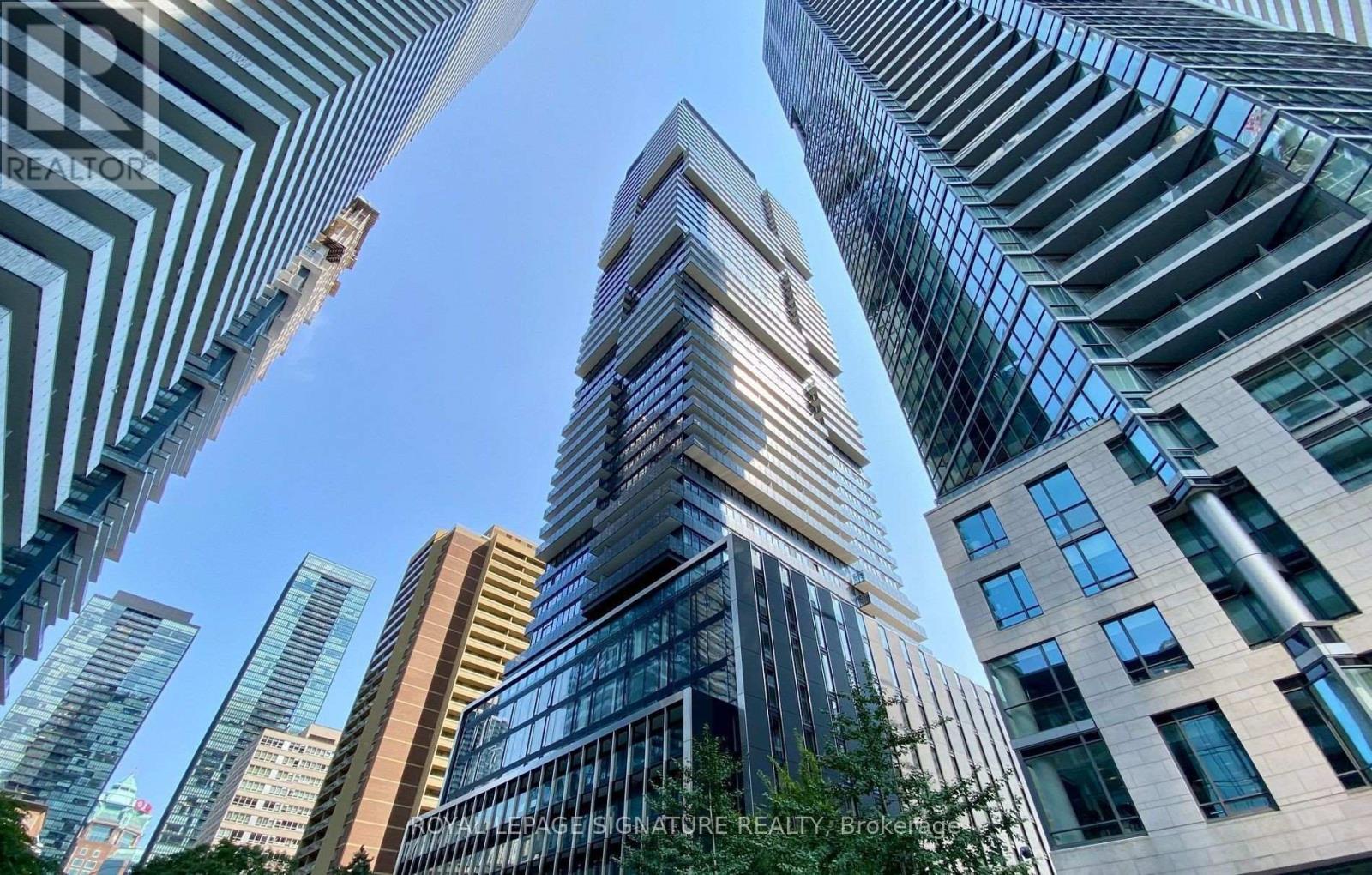 Photo 12 of 4510 55 Charles Street E, Toronto ON