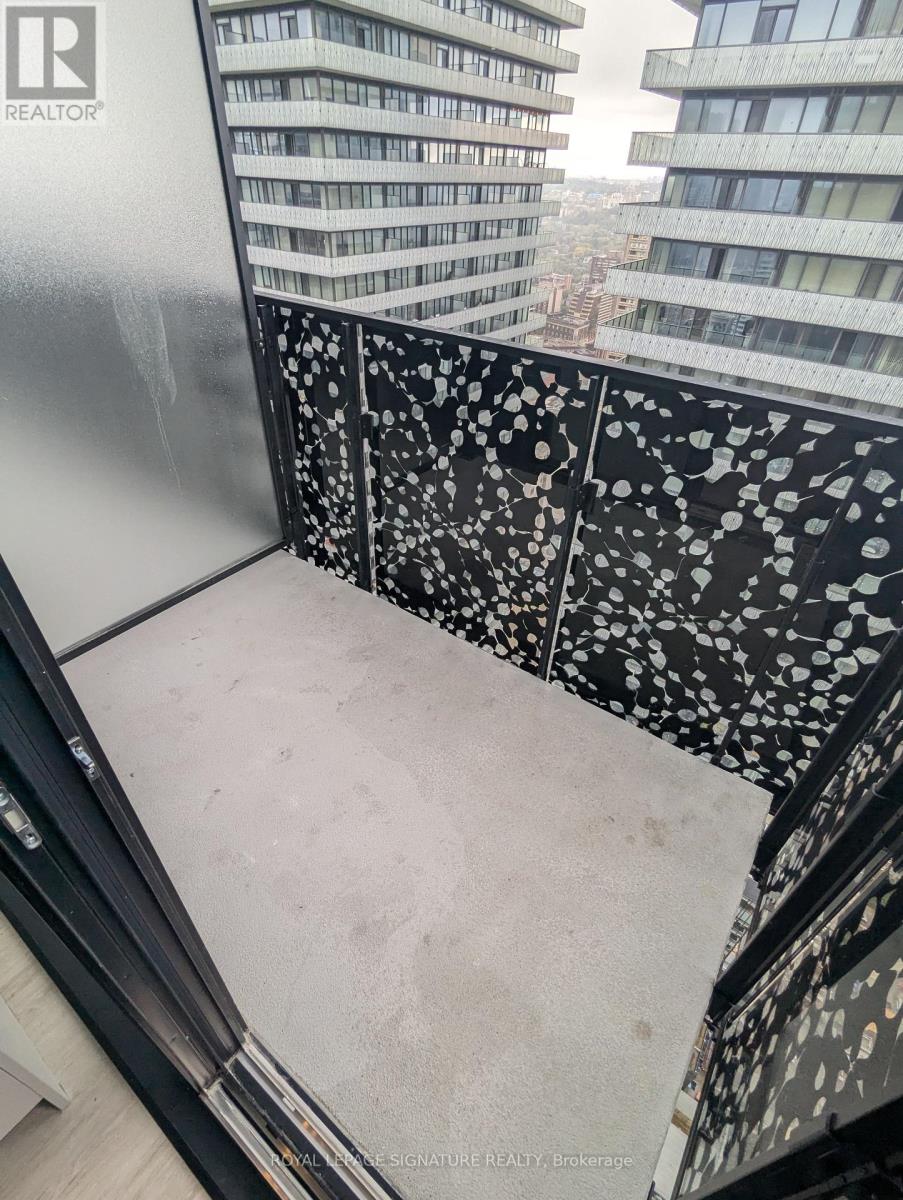 Photo 3 of 4510 55 Charles Street E, Toronto ON