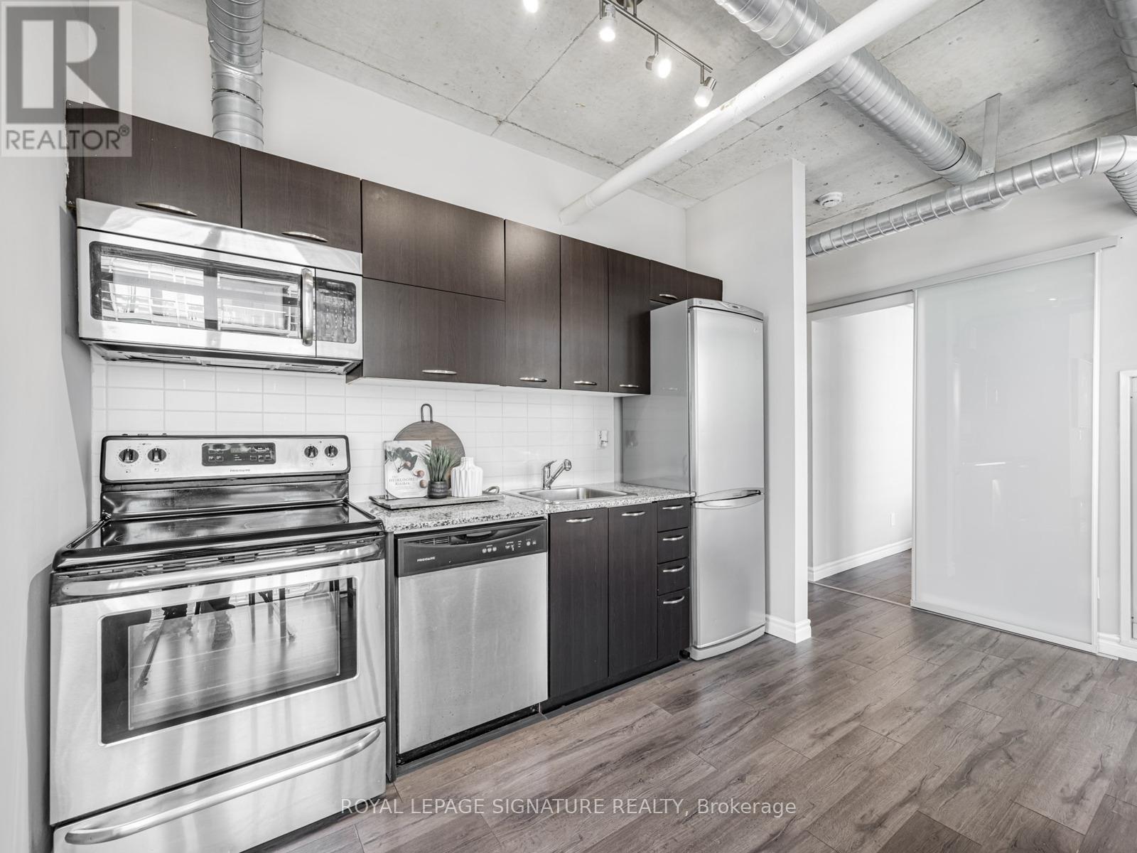 Photo 4 of 806 170 Sudbury Street, Toronto ON