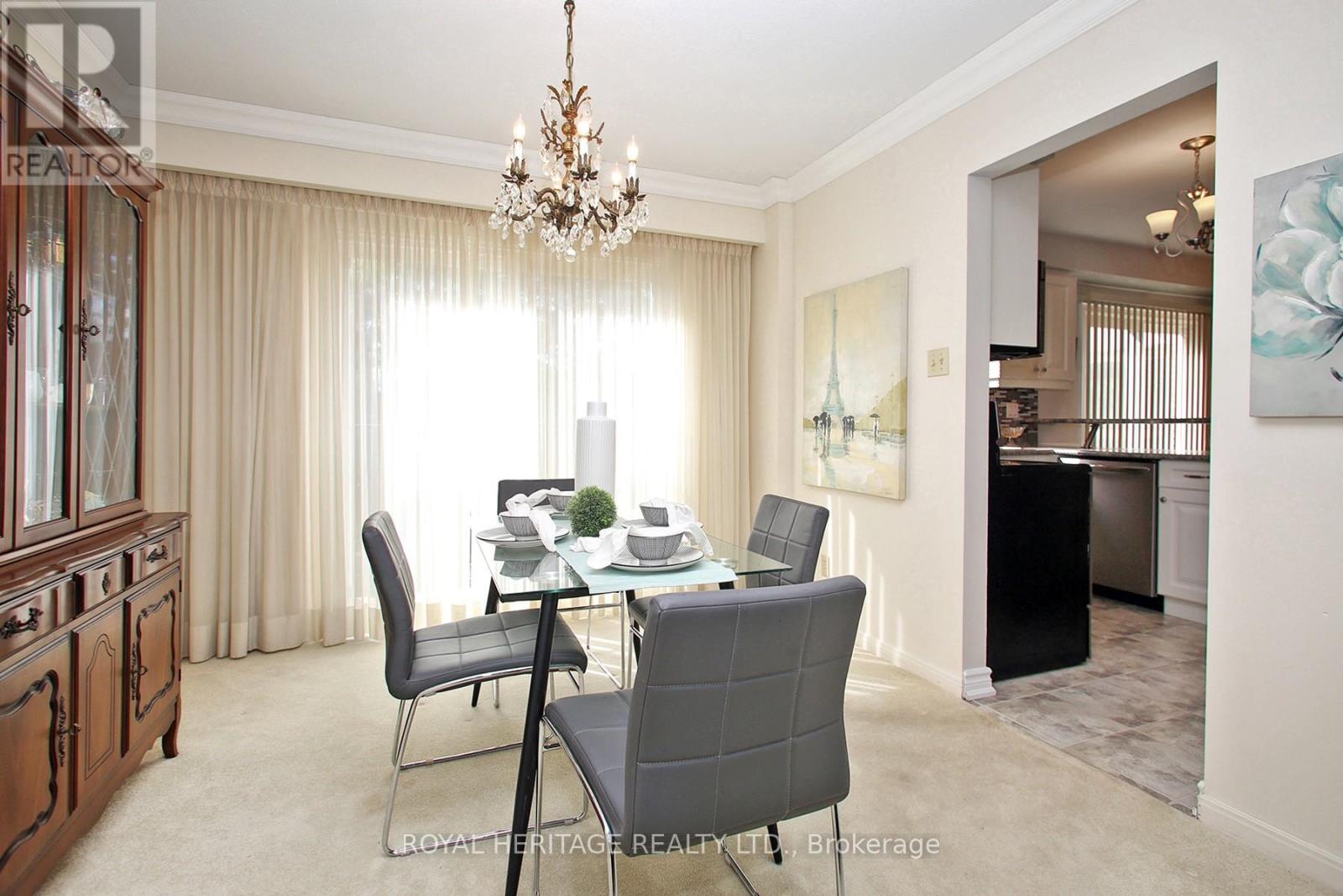 Photo 2 of 566 Creekview Circle, Pickering ON