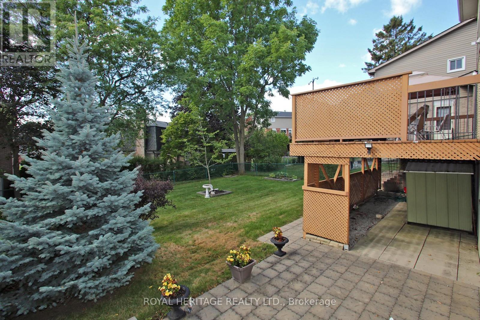 Photo 50 of 566 Creekview Circle, Pickering ON