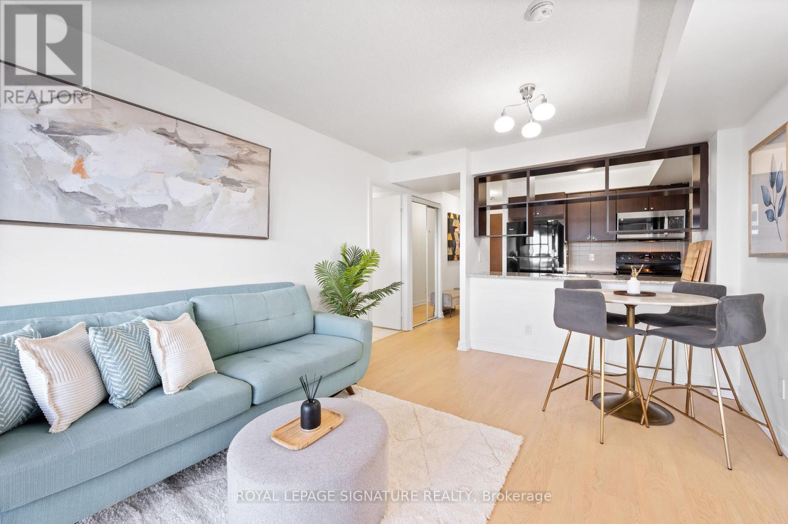 Photo 30 of 921 181 Village Green Square, Toronto ON