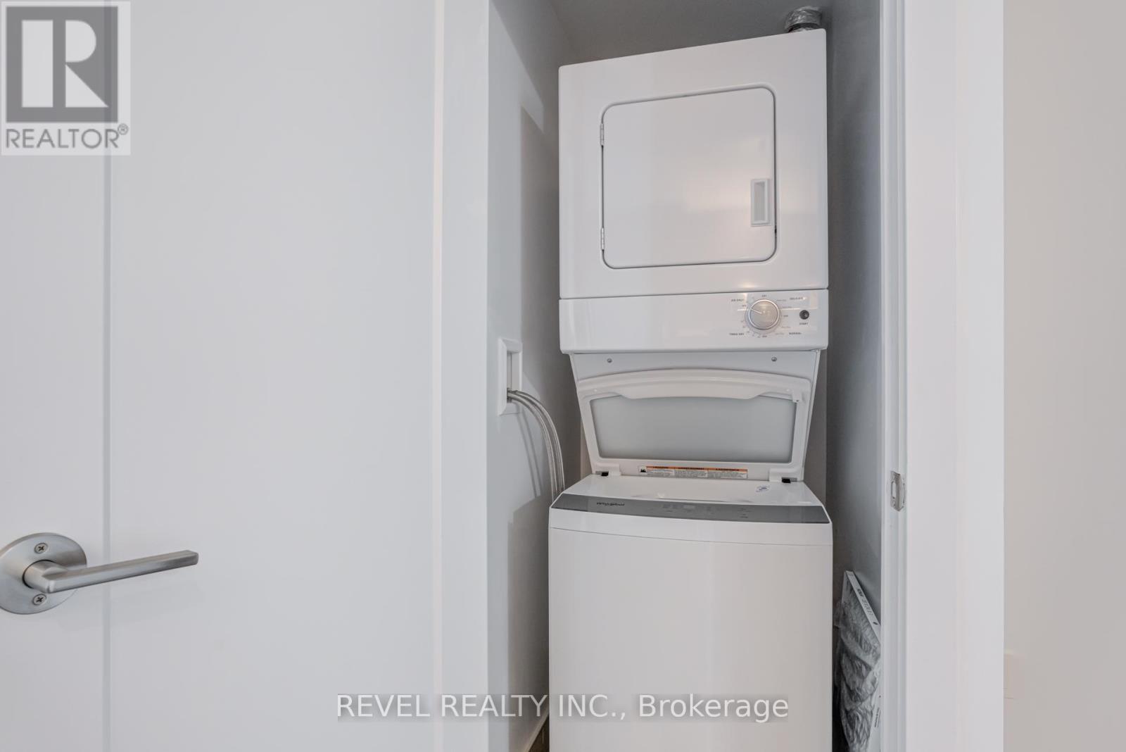 Photo 26 of 1411 2550 Simcoe Street N, Oshawa ON
