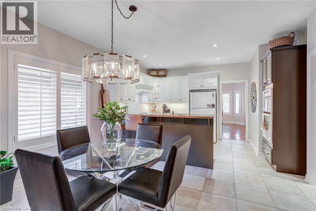 Photo 34 of 2372 Ravine Gate, Oakville ON