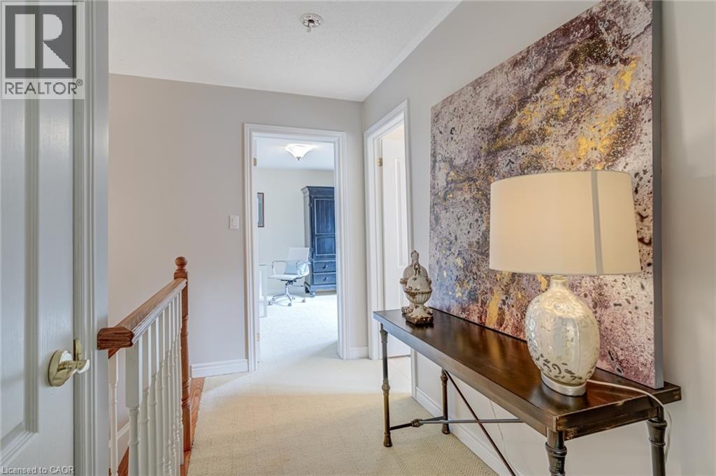 Photo 15 of 2372 Ravine Gate, Oakville ON