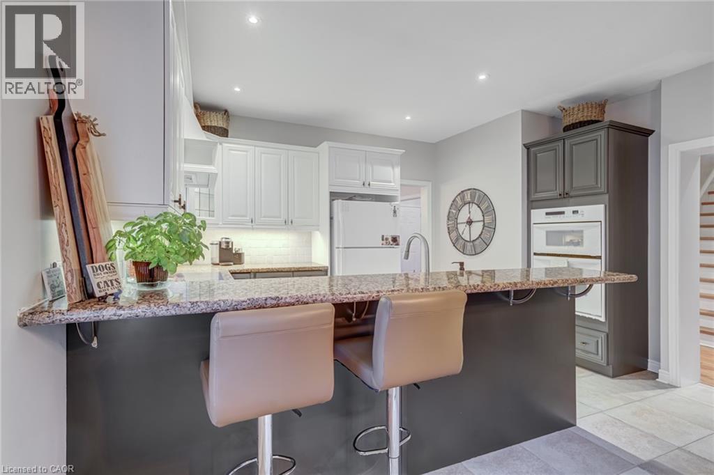 Photo 43 of 2372 Ravine Gate, Oakville ON