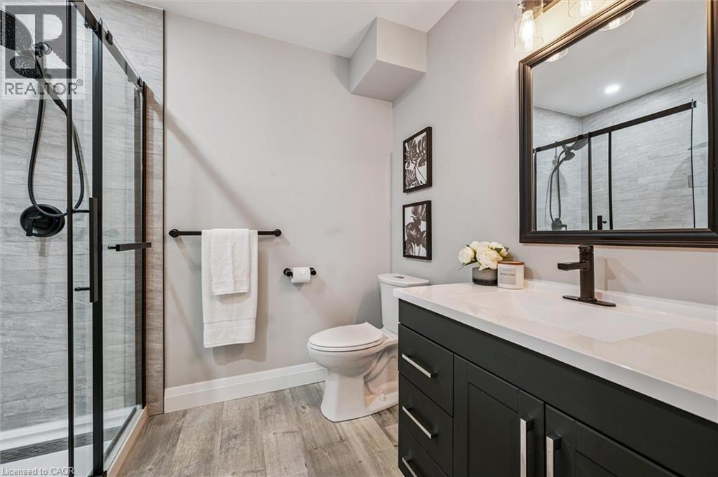 Photo 12 of 55 Stiefelmeyer Crescent, Baden ON