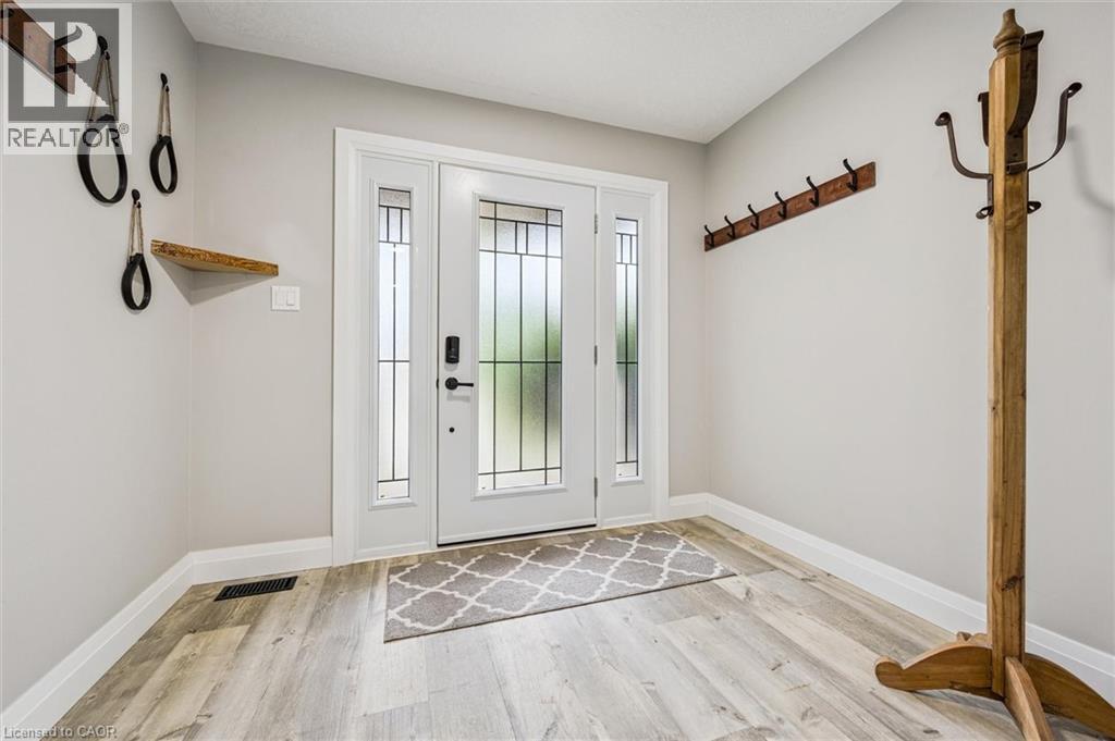 Photo 3 of 55 Stiefelmeyer Crescent, Baden ON