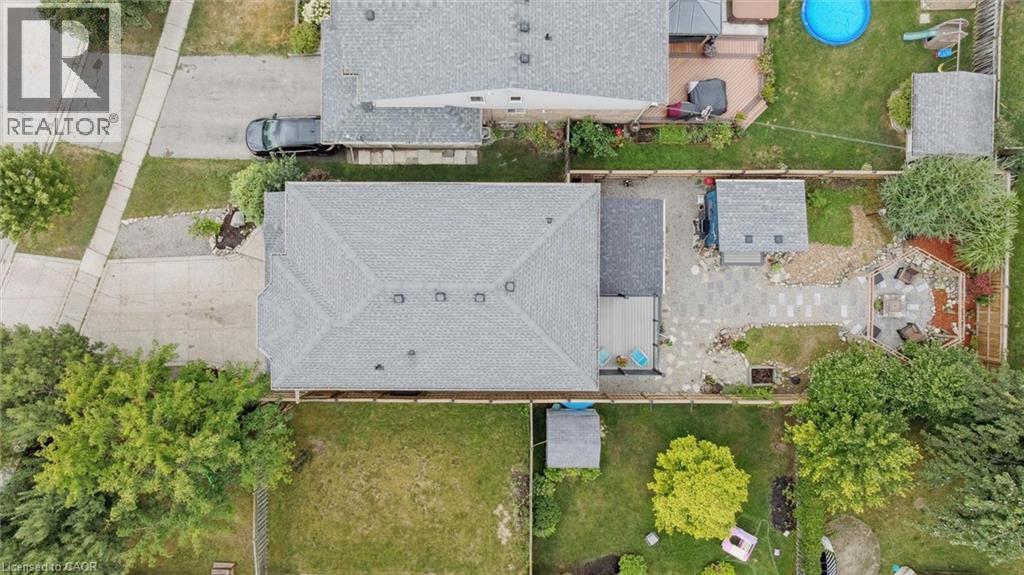 Photo 35 of 55 Stiefelmeyer Crescent, Baden ON