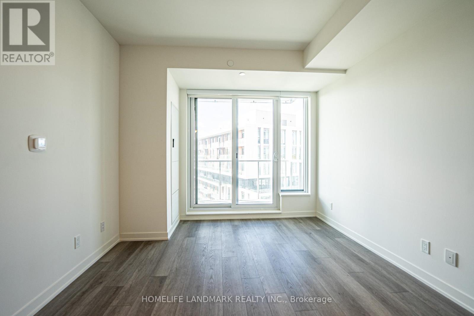 Photo 9 of 1701 B 292 Verdale Crossing, Markham ON
