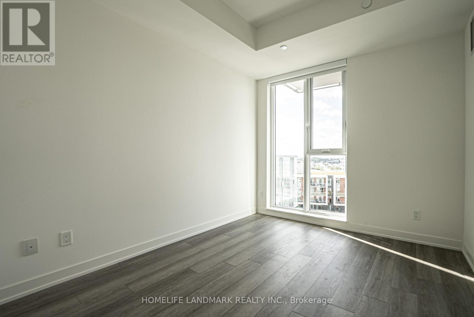 Photo 6 of 1701 B 292 Verdale Crossing, Markham ON