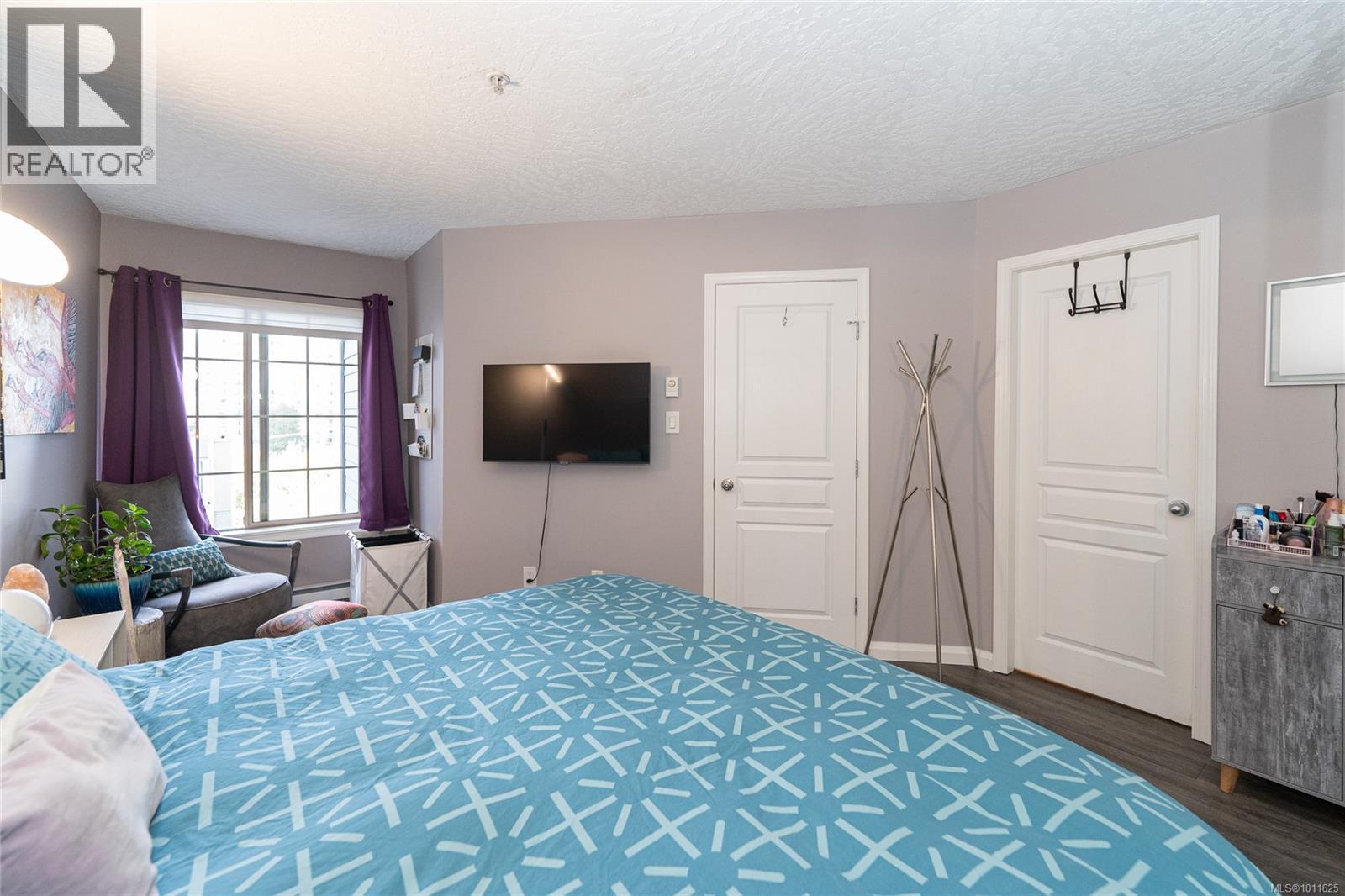 Photo 13 of 404 935 Johnson St, Victoria BC
