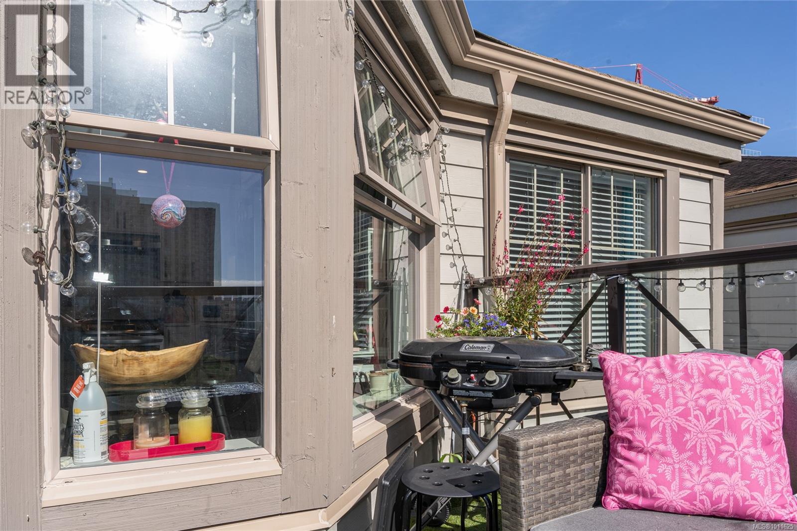 Photo 5 of 404 935 Johnson St, Victoria BC