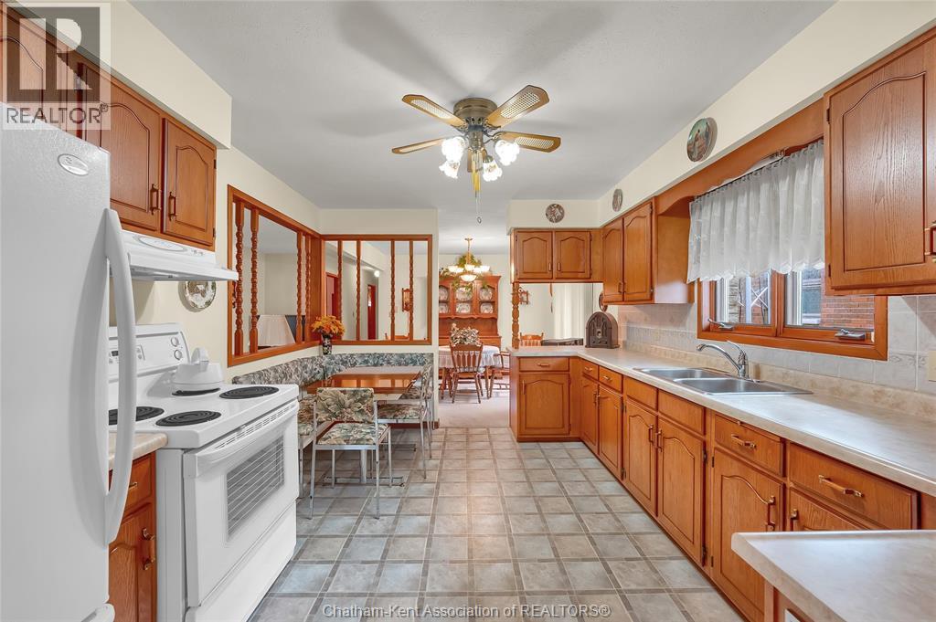 Photo 49 of 36 Bridle Path Road, Wallaceburg ON