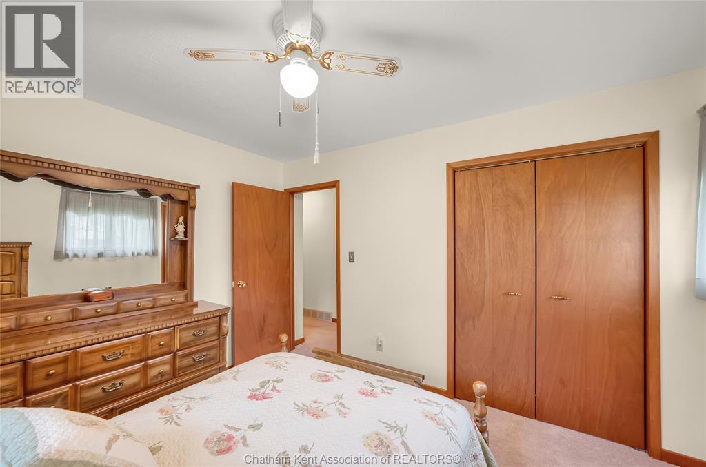 Photo 27 of 36 Bridle Path Road, Wallaceburg ON