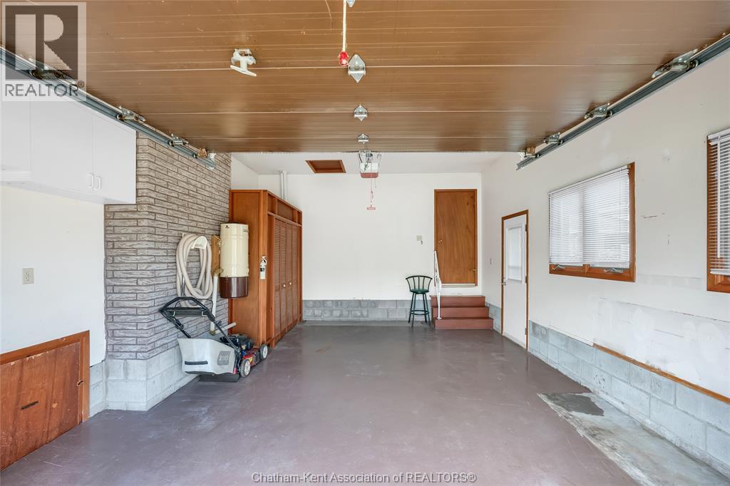 Photo 50 of 36 Bridle Path Road, Wallaceburg ON