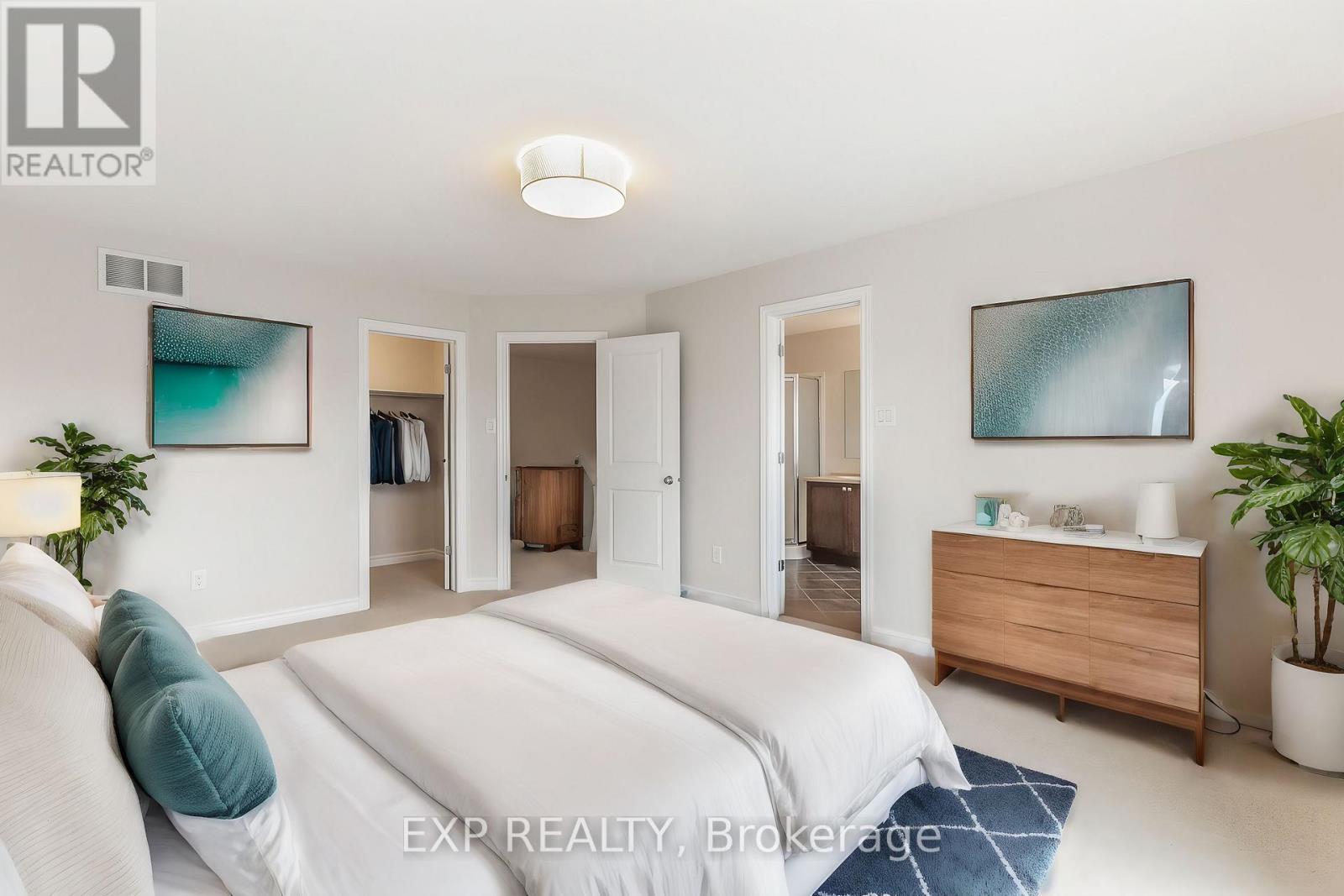 Photo 1 of 136 Whispering Winds Way, Ottawa ON