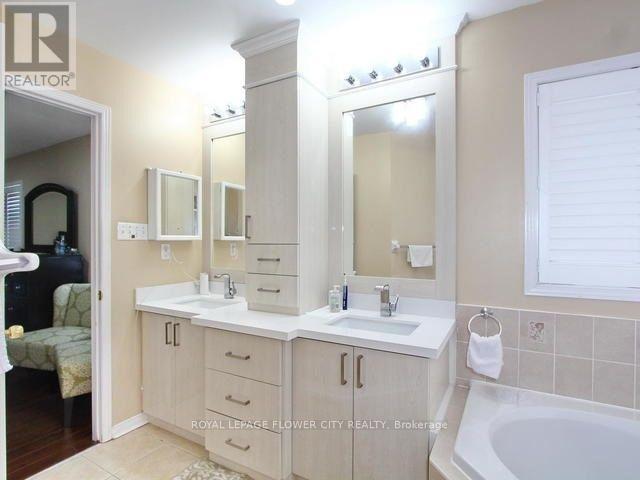 Photo 5 of 9 Maddybeth Crescent, Brampton ON