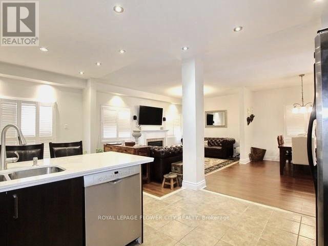 Photo 12 of 9 Maddybeth Crescent, Brampton ON