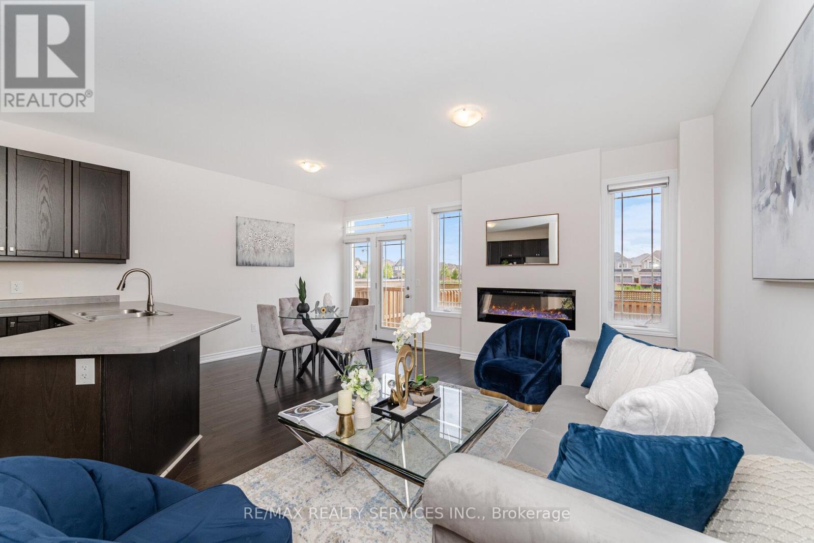 Photo 16 of 21 Cosbury Lane, Caledon ON