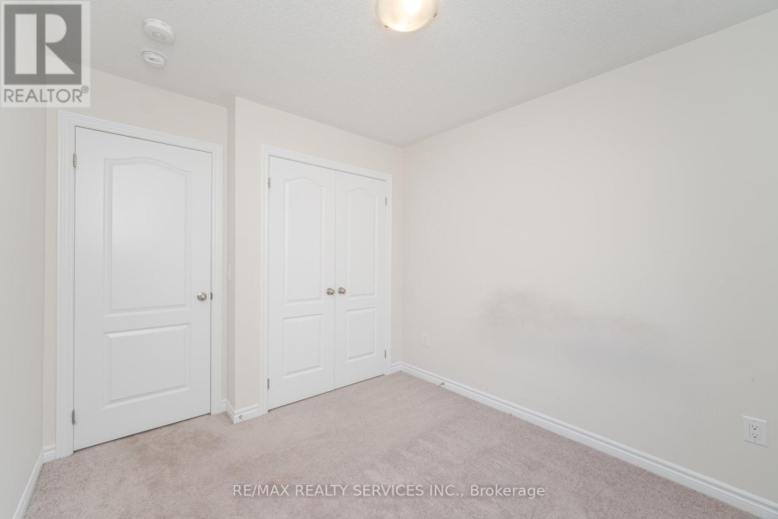 Photo 27 of 21 Cosbury Lane, Caledon ON