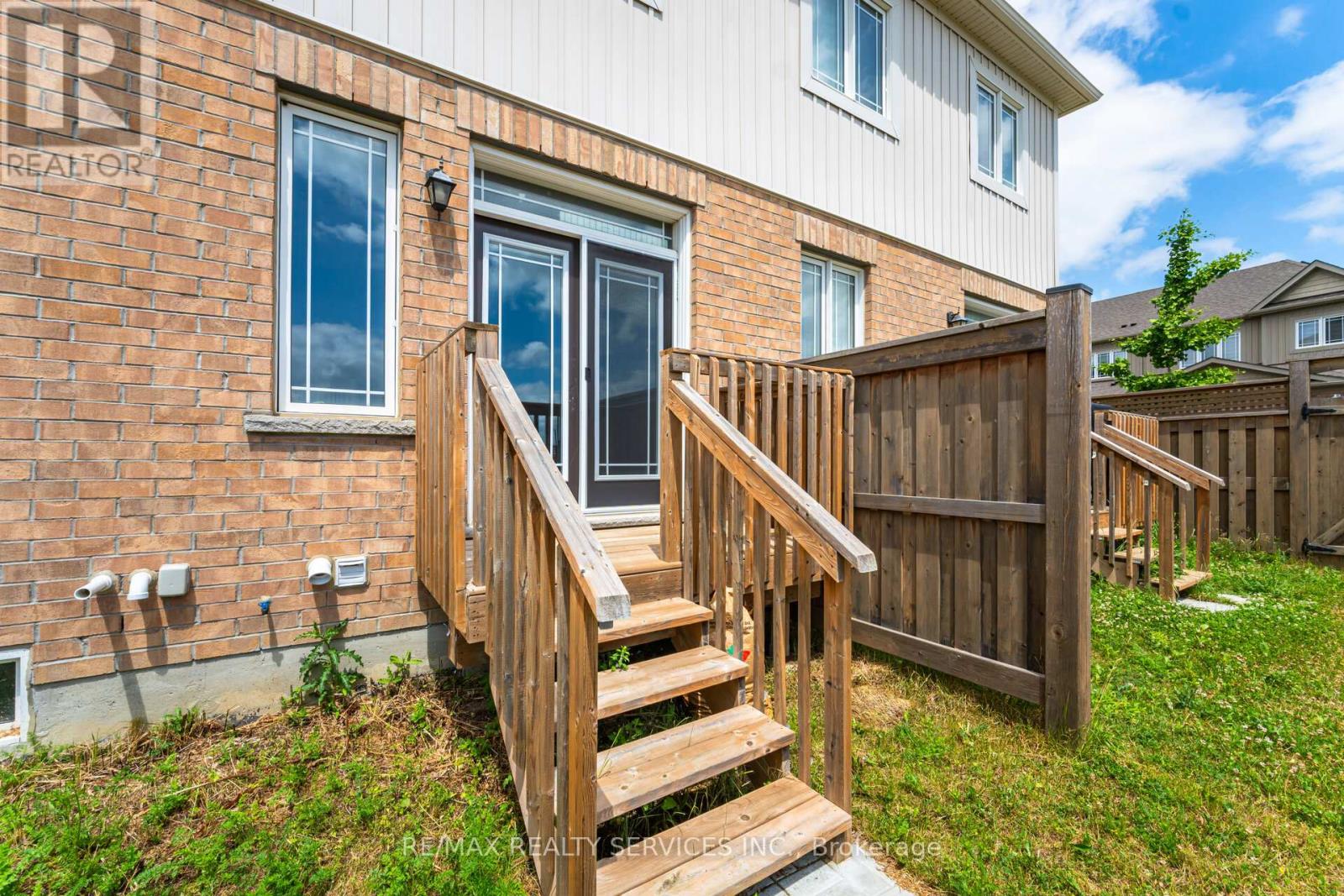 Photo 31 of 21 Cosbury Lane, Caledon ON