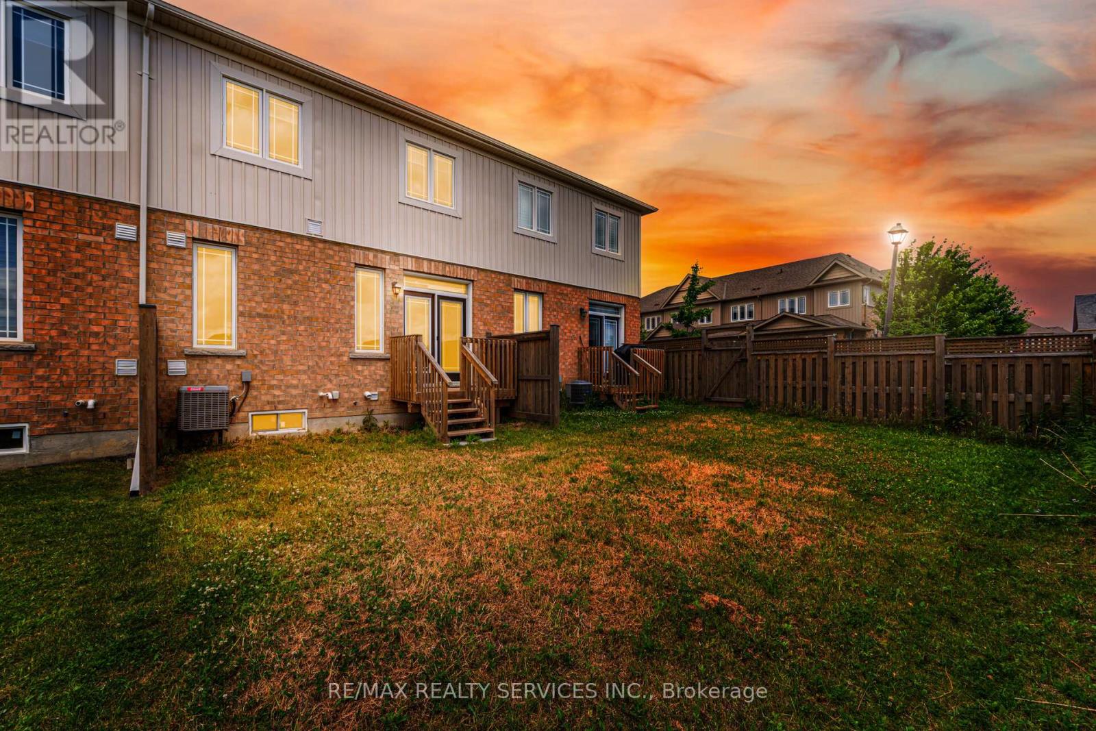 Photo 36 of 21 Cosbury Lane, Caledon ON