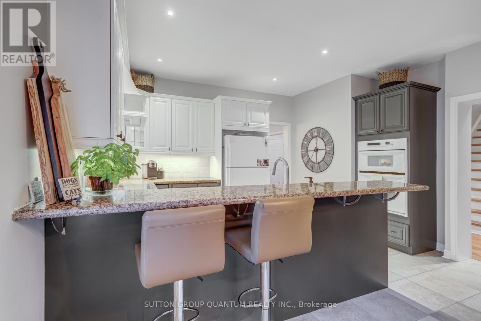 Photo 47 of 2372 Ravine Gate, Oakville ON