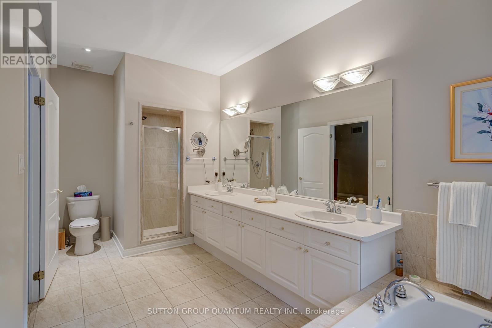 Photo 41 of 2372 Ravine Gate, Oakville ON