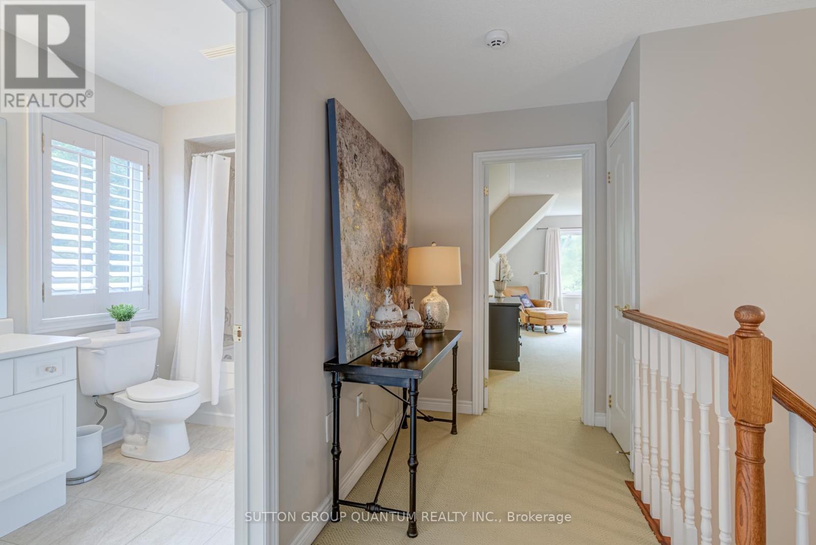 Photo 38 of 2372 Ravine Gate, Oakville ON