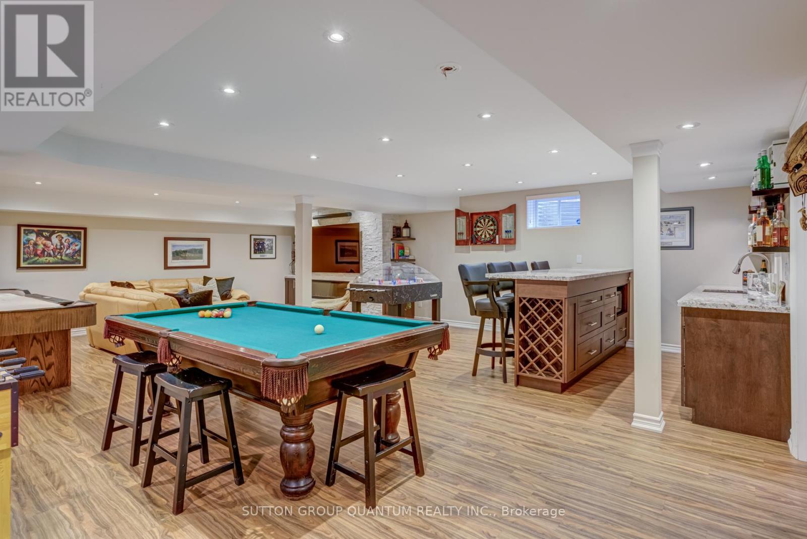 Photo 5 of 2372 Ravine Gate, Oakville ON