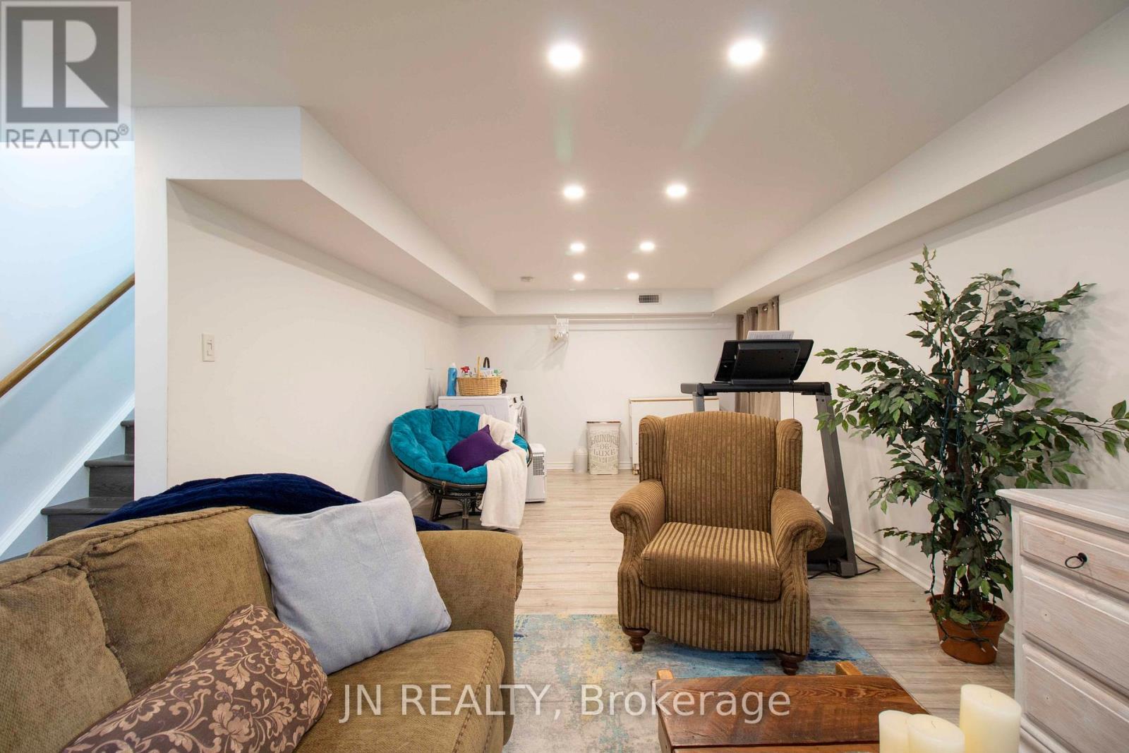 Photo 13 of 36 Harold Street, Brampton ON