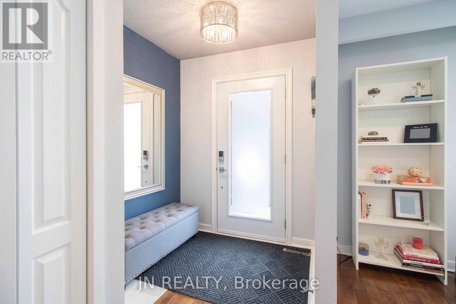 Photo 16 of 36 Harold Street, Brampton ON