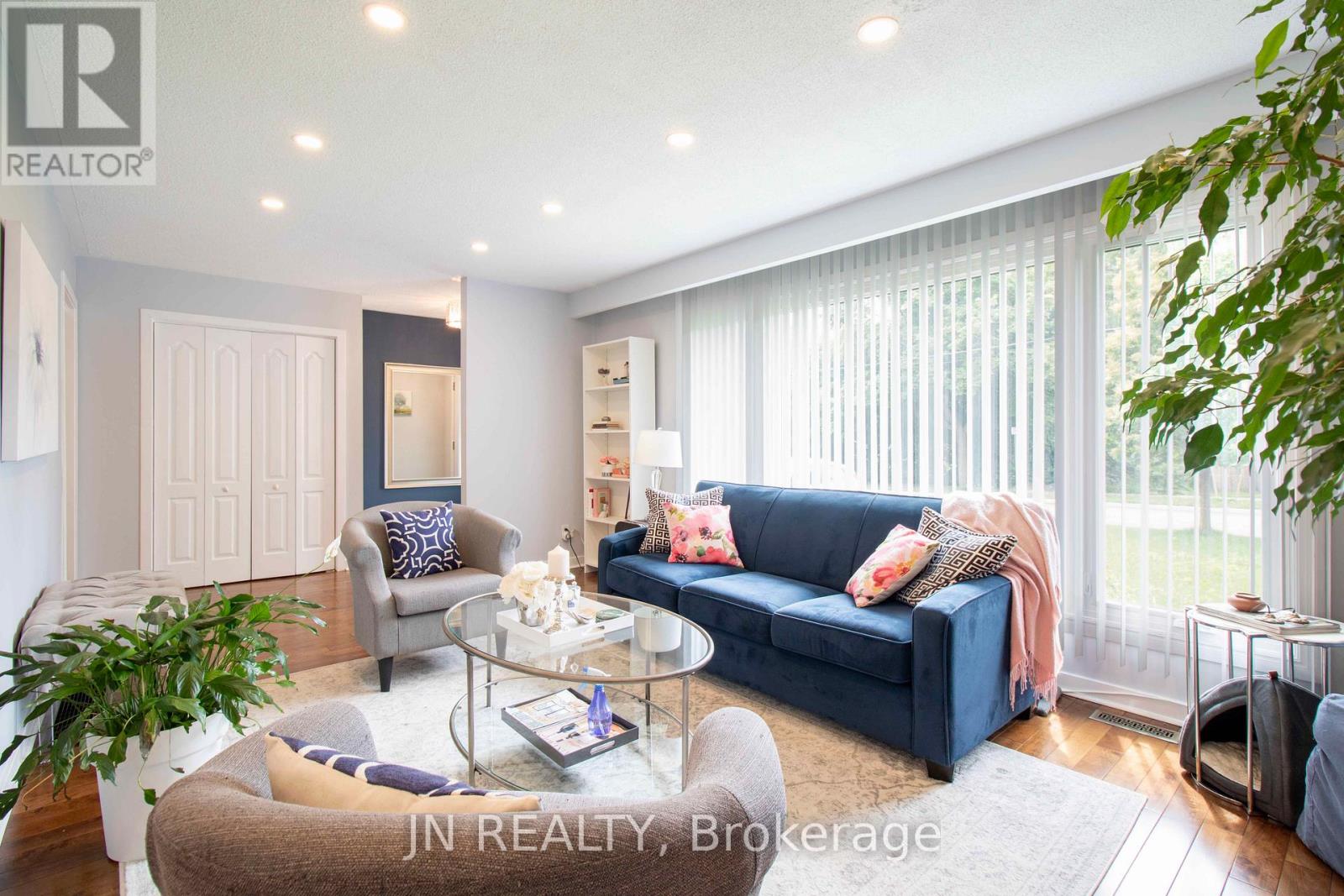 Photo 14 of 36 Harold Street, Brampton ON