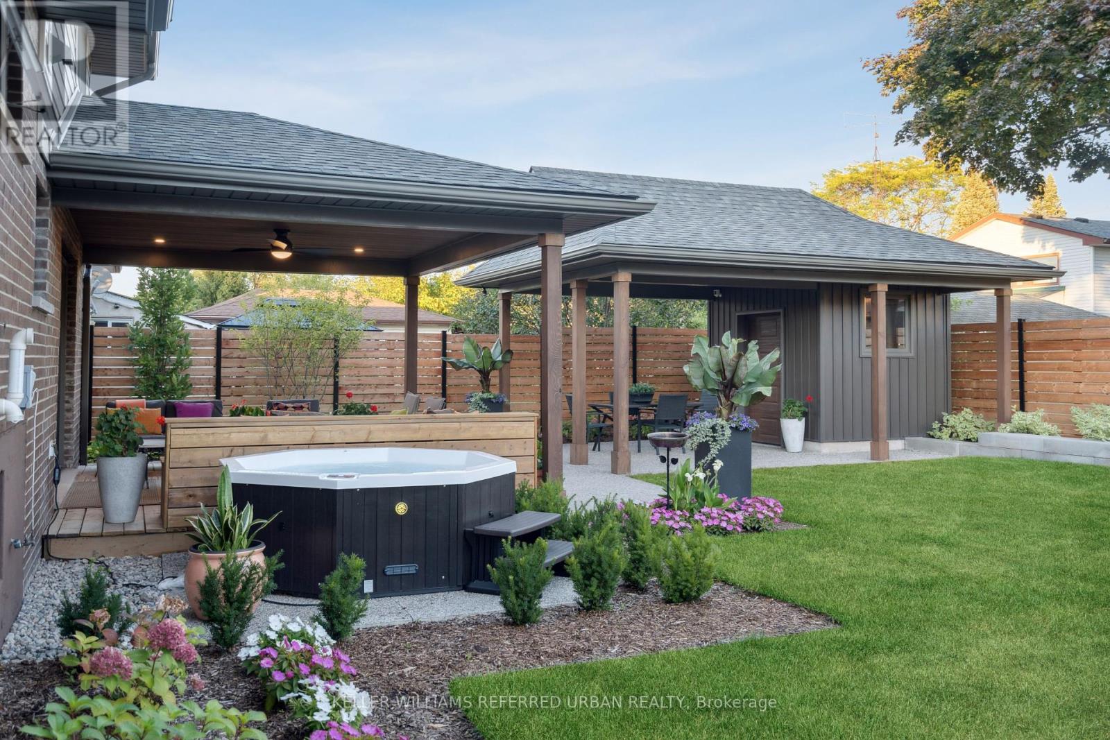 Photo 33 of 238 Slater Crescent, Oakville ON
