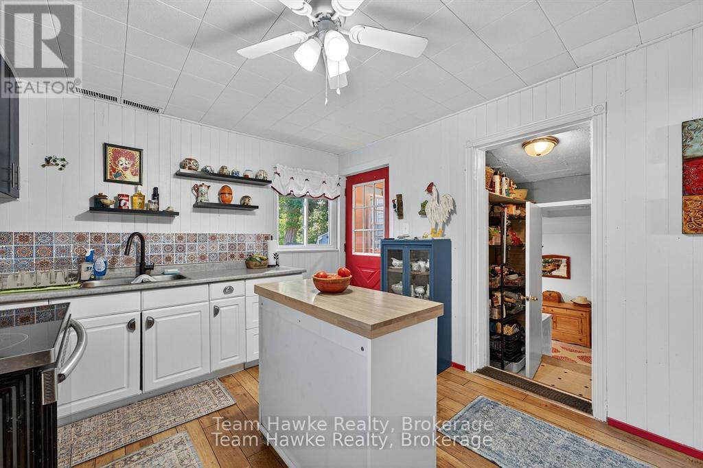 Photo 29 of 479 Queen Street, Midland ON