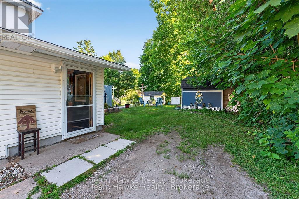 Photo 1 of 479 Queen Street, Midland ON