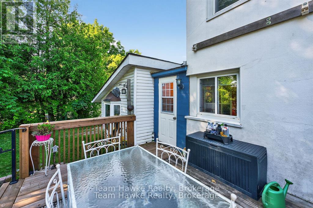 Photo 9 of 479 Queen Street, Midland ON