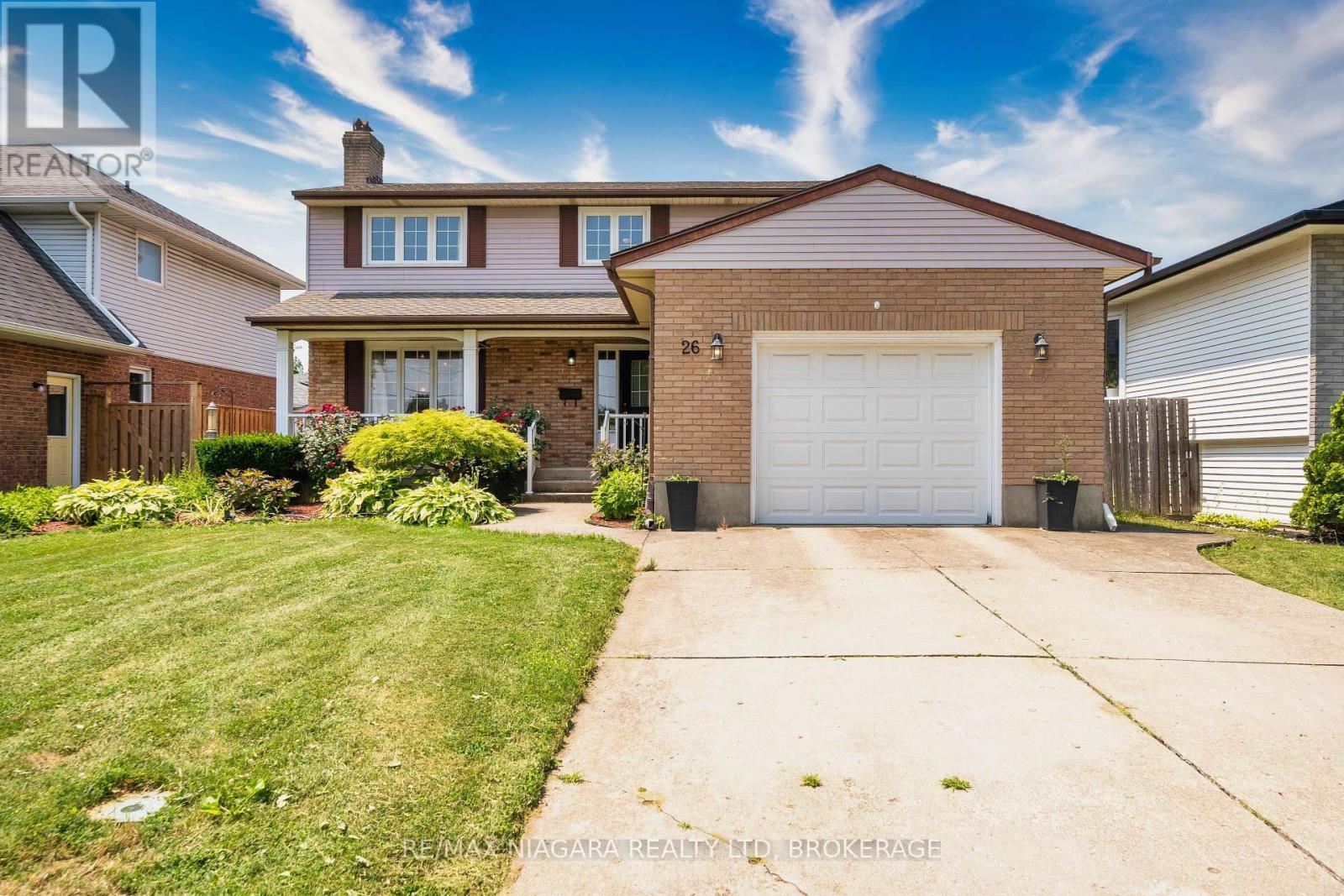 Photo 6 of 26 Crestcombe Road, St Catharines ON