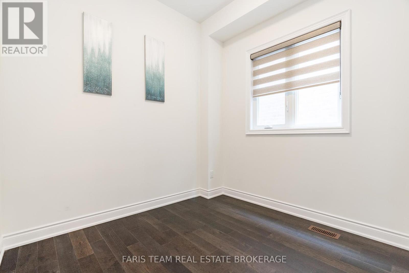 Photo 26 of 1425 Blackmore Street, Innisfil ON