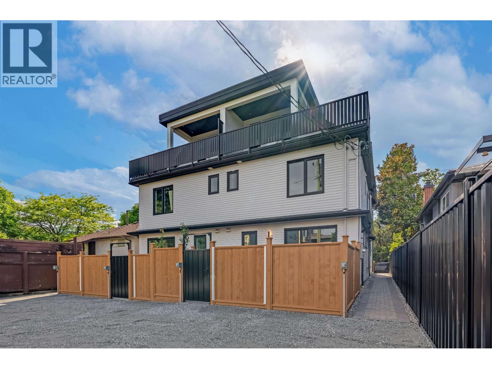 Photo 14 of 3 7180 Ontario Street, Vancouver BC