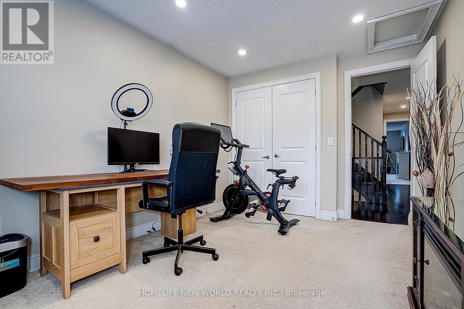 Photo 18 of 253 Cannes Avenue, Vaughan ON